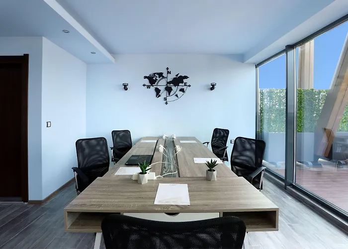 Galeon & Ξενοδοχείο Σάνι Μπιτς