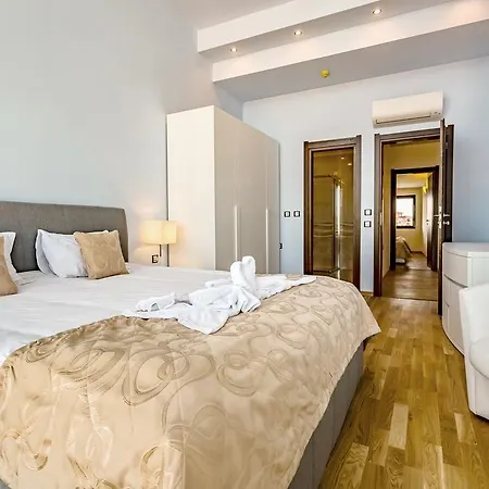 Hotel Galeon &