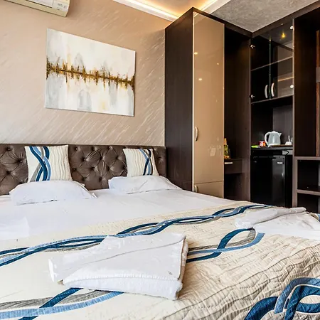 Galeon & 5* סאני ביץ'