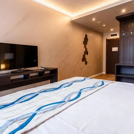 Galeon & Hotell Slăntjev Brjag