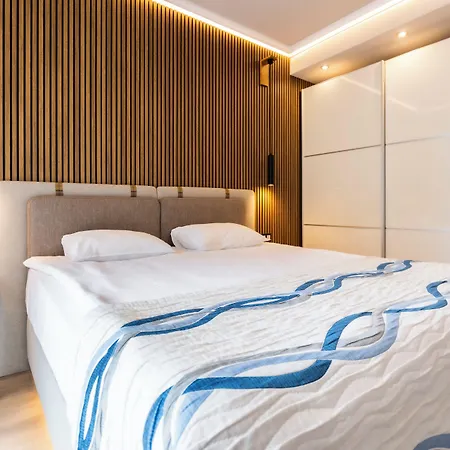 Galeon & Hotell Slăntjev Brjag