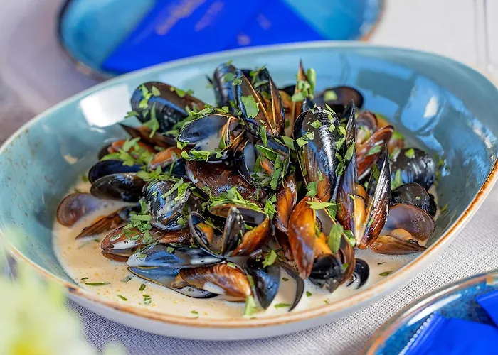 호텔 갈레온 레지던스&스파 써니비치